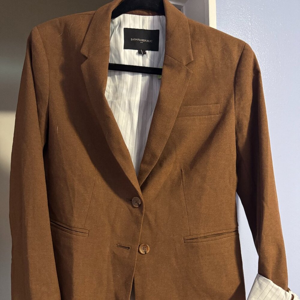 Banana Republic Wool Blazer 4